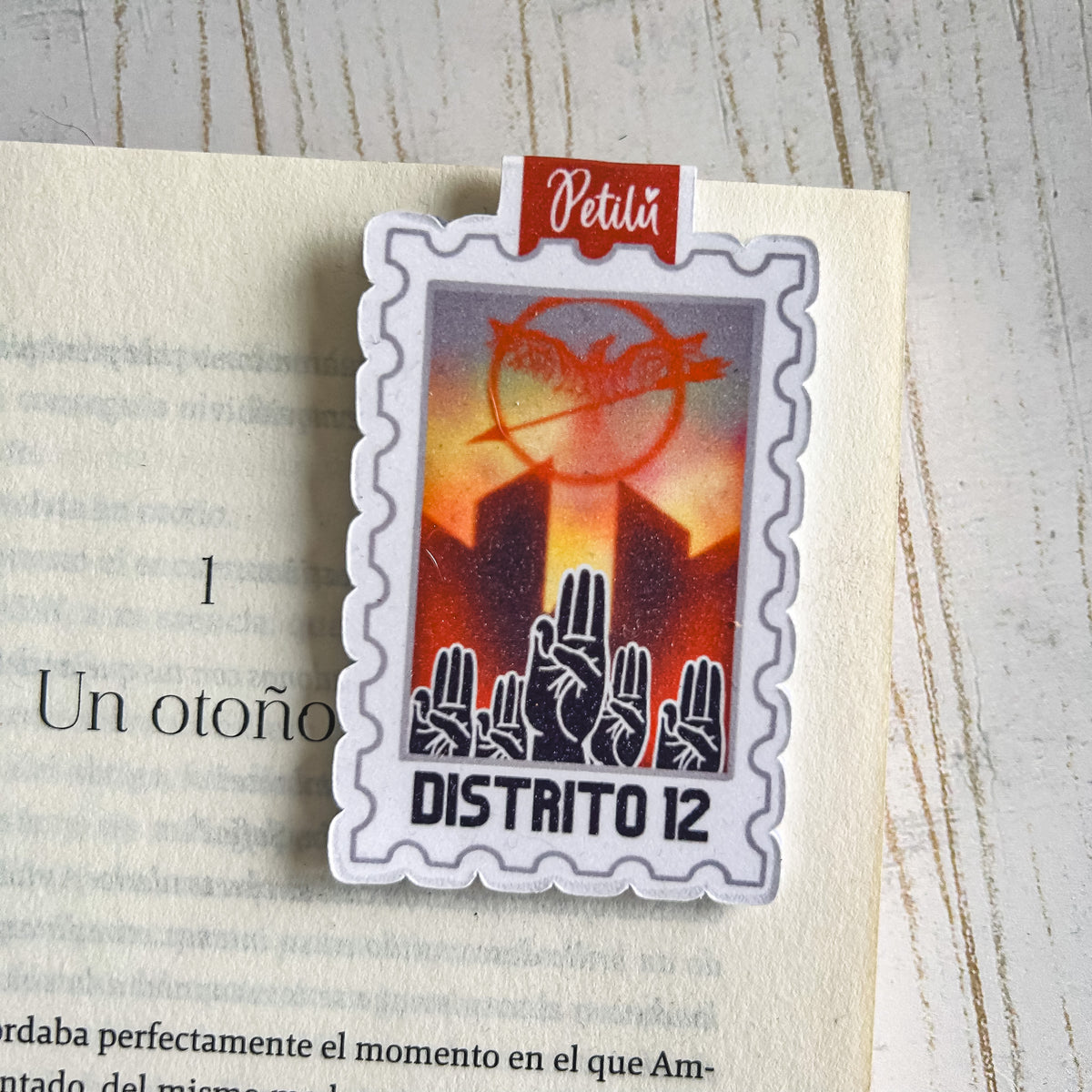 Marcapáginas magnético | Estampilla - Distrito 12